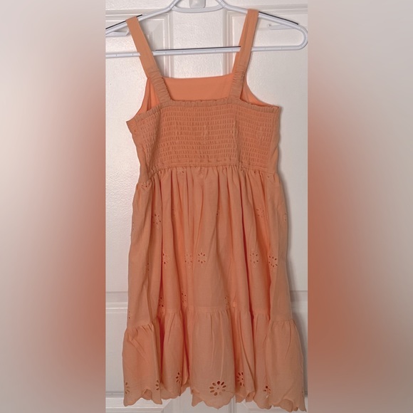 JAPNA - GIRL'S EYELET DRESS / Size 10 / Color  peach / Rouched back / - Picture 2 of 10
